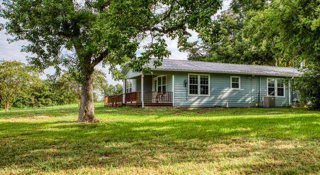 Photo of 10614 Dierking Rd, Brenham, TX 77833