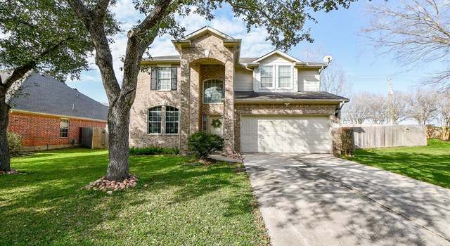Photo of 6401 Acorn Ct, Pearland, TX 77584