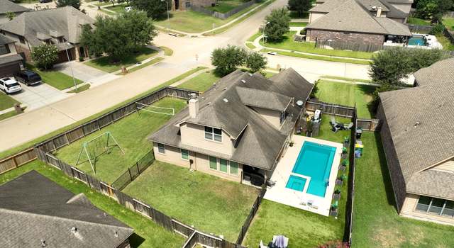 Property at 11019 Arthurian Dream Ct, Tomball, TX 77375, 4 beds, 3.5 baths