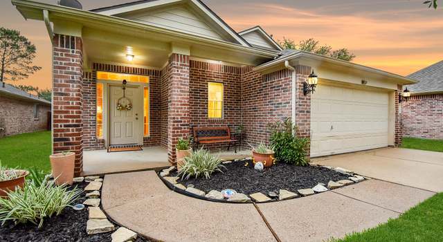 Photo of 4030 Bentwood Cir, Dickinson, TX 77539