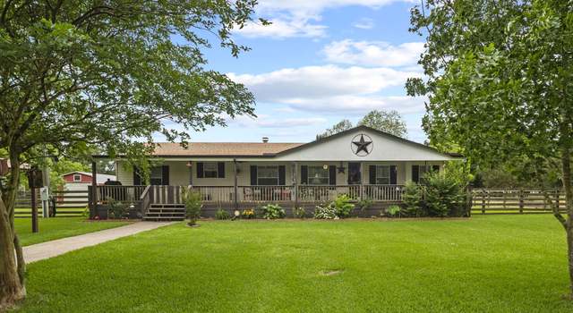 Photo of 15079 Coon Rd, Winnie, TX 77665