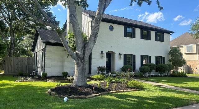 Photo of 1104 Middlecreek St, Friendswood, TX 77546