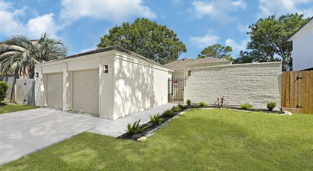 Photo of 11666 Southlake Dr, Houston, TX 77077