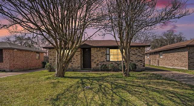 Photo of 4814 Pine St, Seabrook, TX 77586