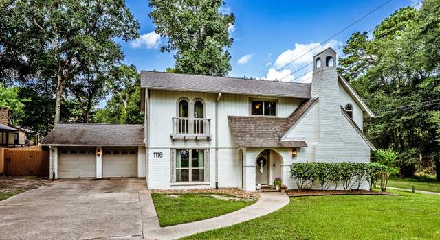 Photo of 1116 Millwood Rd, Huntsville, TX 77340