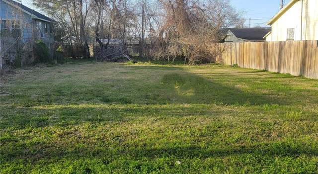 Photo of 504 Miriam St, Baytown, TX 77520