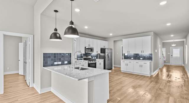 Photo of 32407 Sunbeam Dr, Fulshear, TX 77441