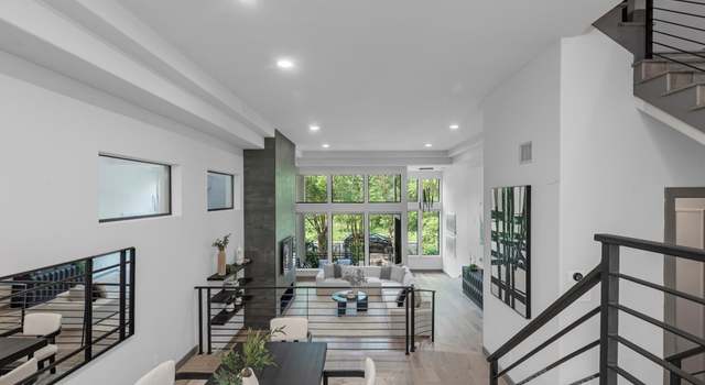 Photo of 6306 Haskell St Unit B, Houston, TX 77007