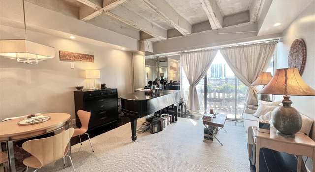Photo of 2016 Main St #808, Houston, TX 77002