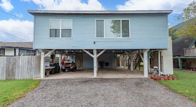 Property at 236 3rd St, San Leon, TX 77539, 3 beds, 1 bath