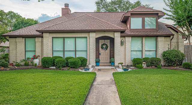 Photo of 334 Swords Bnd, Stafford, TX 77477