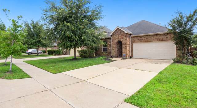 Photo of 8114 Summer Lake Pass Ln, Richmond, TX 77469