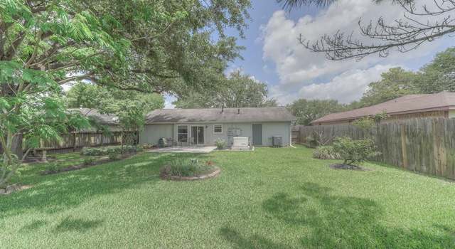Photo of 2622 N Brompton Dr, Pearland, TX 77584