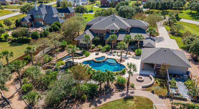 Photo of 3910 Rockpoint Cir, League City, TX 77573