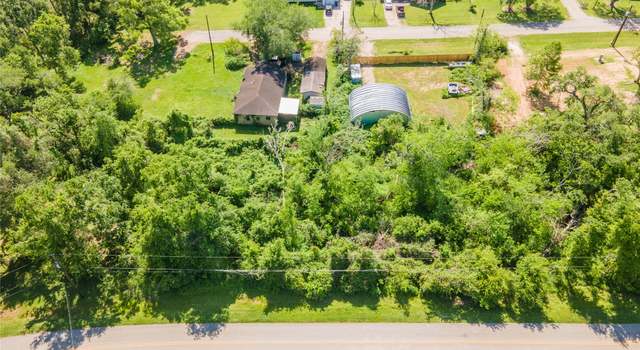 Photo of 0 Robinhood Ln, Jones Creek, TX 77541