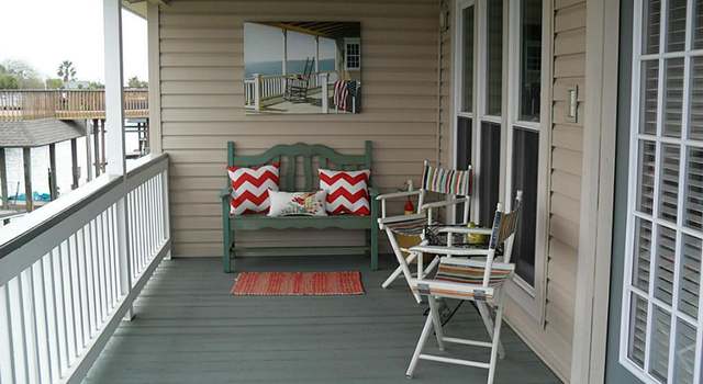 Photo of 7 N Pelican, La Marque, TX 77568