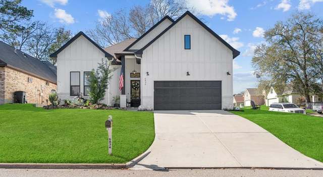 Photo of 6834 Kingston Cove Ln, Willis, TX 77318