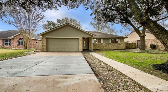 Photo of 1909 Grant St, Rosenberg, TX 77471