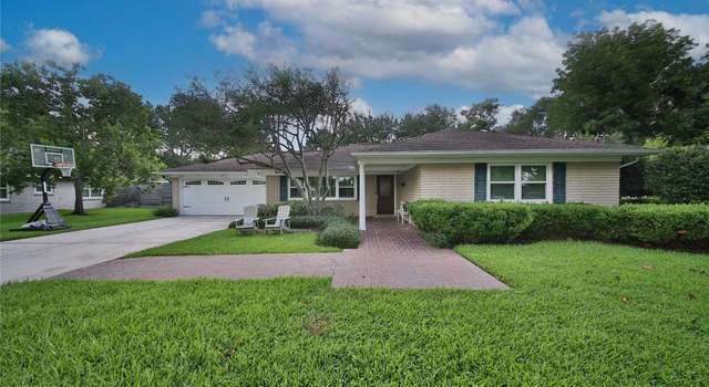 Photo of 1626 Springwood Dr, Houston, TX 77055