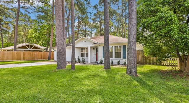 Photo of 1111 Loom St, Crosby, TX 77532