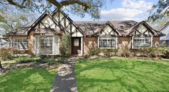 Photo of 2303 Pomeran Dr, Houston, TX 77080