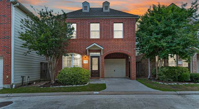 Photo of 1721 Aden Dr, Houston, TX 77003