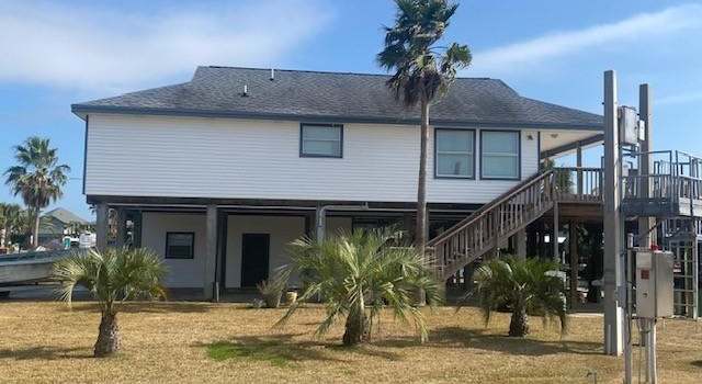 Photo of 1347 Leilani Dr, Tiki Island, TX 77554