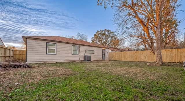 Photo of 10521 Cathedral Dr, Houston, TX 77051
