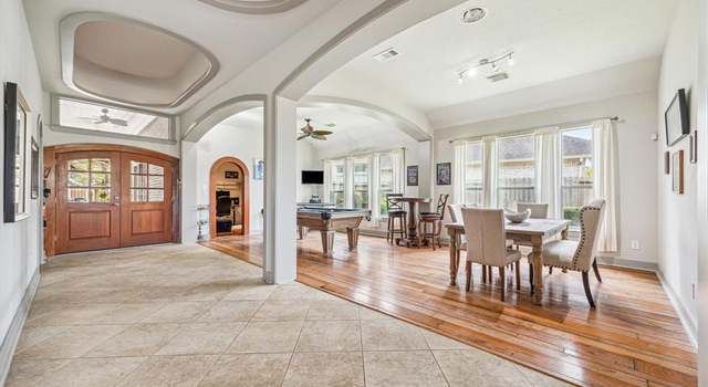 Photo of 112 Marina Oaks Dr, Kemah, TX 77565