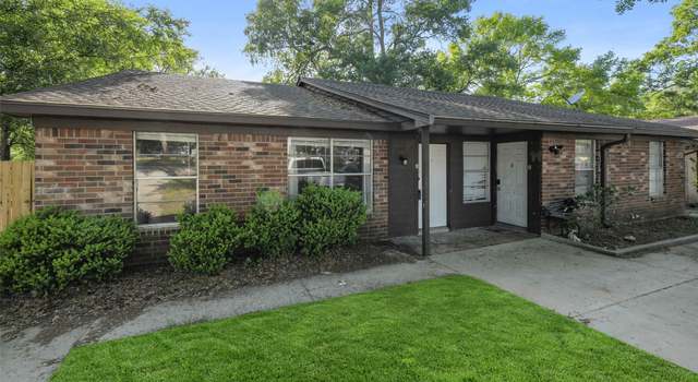 Photo of 217 Lazy Ln, Conroe, TX 77301