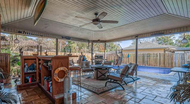 Photo of 4331 Willow Hill Dr, Taylor Lake Village, TX 77586
