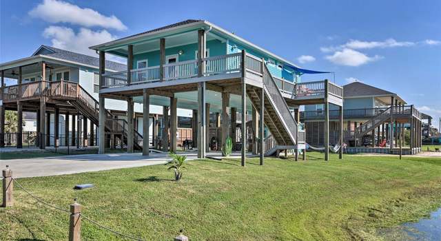 Photo of 948 Holiday, Port Bolivar, TX 77650