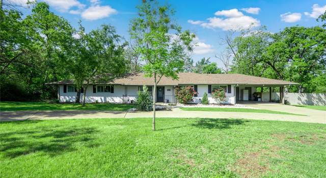 Photo of 735 Shady Ln, Bryan, TX 77802