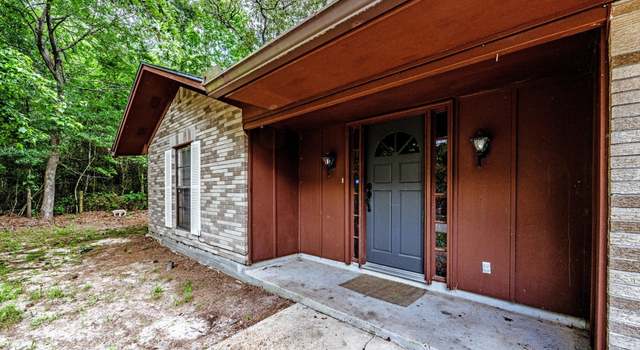 Photo of 224 Olive St, Huntsville, TX 77340