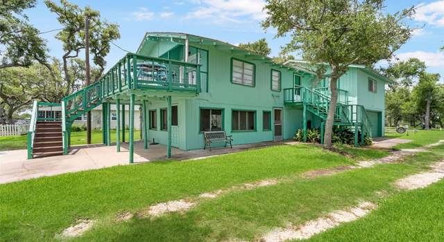 Photo of 1040 County Road 206, Bay City, TX 77414