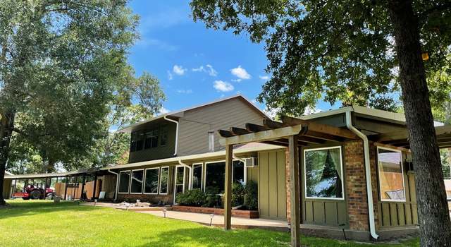 Photo of 201 Westwood Dr E, Trinity, TX 75862