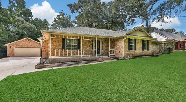 Photo of 1809 Carriage Hills Blvd, Conroe, TX 77384