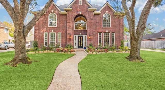 Photo of 1807 Parkview Dr, Friendswood, TX 77546