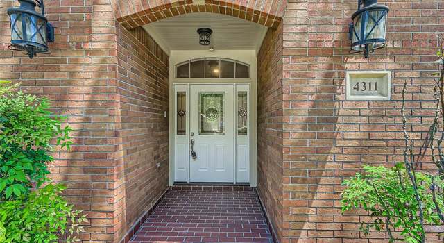 Photo of 4311 Broadleaf St, Houston, TX 77345