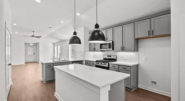 Photo of 16465 Jones Jog Trl, Montgomery, TX 77316