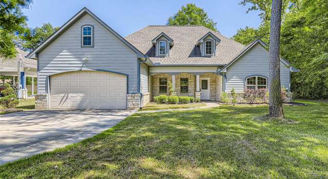 Photo of 30523 Meadow Wood Dr, Magnolia, TX 77354