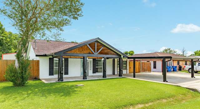 Photo of 413 Travis St, West Columbia, TX 77486