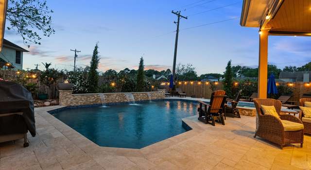Photo of 2040 Pembroke Bay Dr, League City, TX 77573