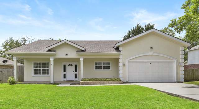 Photo of 12305 Ridgecrest Dr, Willis, TX 77318