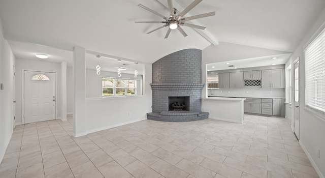 Photo of 12311 Hoggard Dr, Meadows Place, TX 77477
