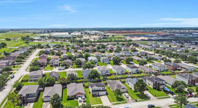 Photo of 1103 Desert Willow Ln, Rosenberg, TX 77471