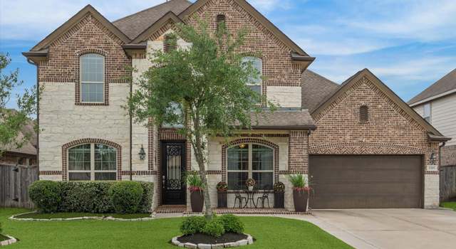 Photo of 2325 Vineyard Terrace Ln, League City, TX 77573