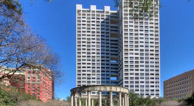 Photo of 1111 Hermann Dr Unit 20B, Houston, TX 77004