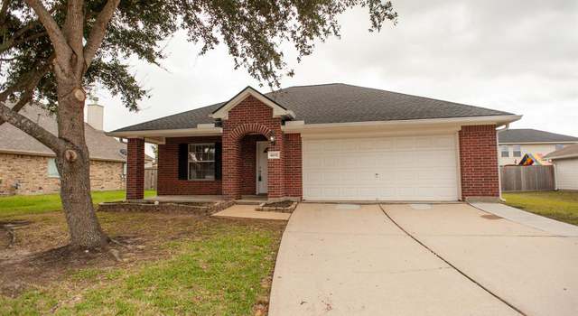 Photo of 4202 Leisure Ln, Pearland, TX 77584