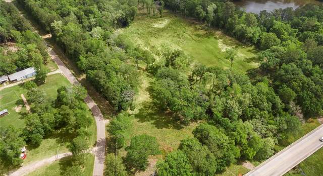 Photo of 8375 Allen Dr, Conroe, TX 77304